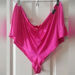 Micro Sateen Tap Short